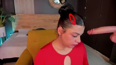Snapshot of micki__ chatting on June 9, 2026, 11:44 am Micki online show from June 9, 2026, 11:44 am