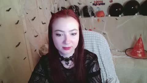 Snapshot of mickywood chatting on November 1, 2025, 8:16 am Micky online show from November 1, 2025, 8:16 am