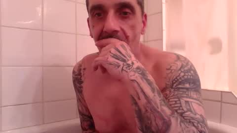 middle123456783939 online show from April 17, 2026, 3:09 am