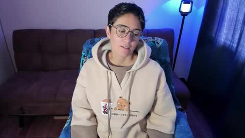 Blue online show from January 13, 2026, 3:28 pm