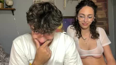 Snapshot of midnight_motion chatting on October 1, 2025, 3:45 am midnight_motion online show from October 1, 2025, 3:45 am