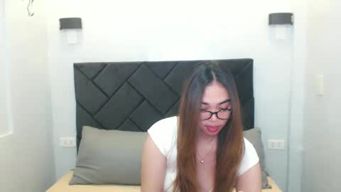 Bunny 3 online show from December 14, 2024, 5:14 pm