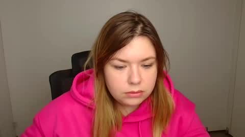 Mariana online show from October 20, 2025, 5:08 am