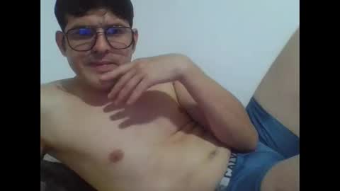 Snapshot of midoncare11282020 chatting on November 12, 2025, 2:23 am midoncare11282020 online show from November 12, 2025, 2:23 am