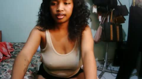 miel_07 online show from March 13, 2026, 7:53 pm