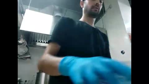 migel76604 online show from September 20, 2025, 2:07 pm