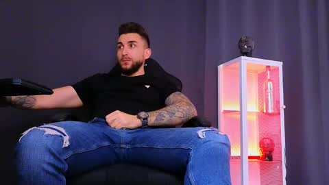 MightyAaron online show from February 17, 2025, 9:13 am