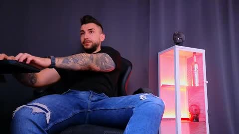 MightyAaron online show from February 26, 2025, 4:36 am