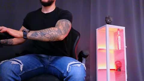 MightyAaron online show from March 9, 2025, 6:39 am