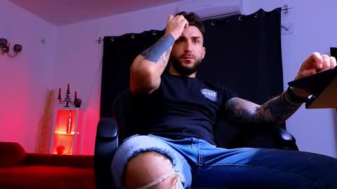 MightyAaron online show from November 20, 2025, 3:28 am