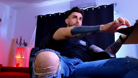 MightyAaron online show from March 27, 2026, 8:26 am