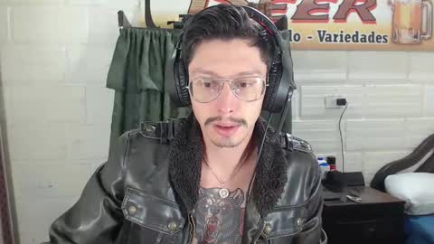 Snapshot of miguel__98 chatting on April 17, 2026, 6:38 am Miguel Independent Model online show from April 17, 2026, 6:38 am