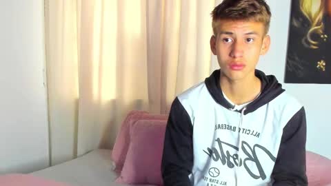 Miguel Hernandez online show from December 14, 2024, 3:58 pm