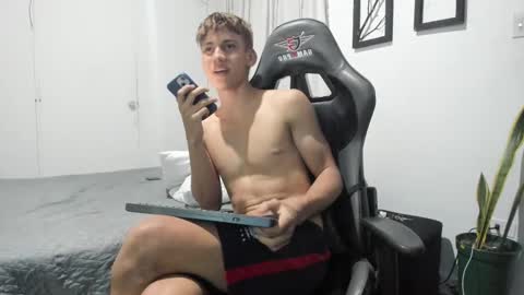 Miguel Hernandez online show from February 9, 2025, 9:26 am