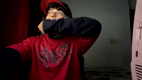 miguelvl01 online show from October 6, 2025, 3:04 am