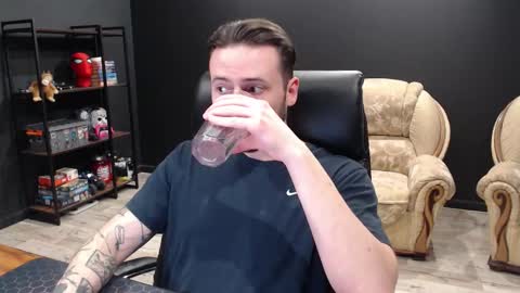 Misha Winchester online show from March 6, 2026, 5:42 pm