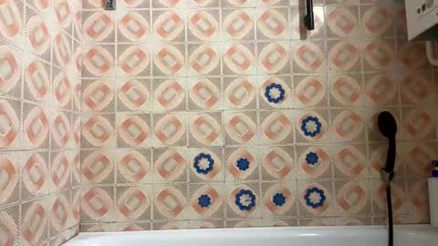 CoolFlow online show from December 19, 2025, 11:23 pm