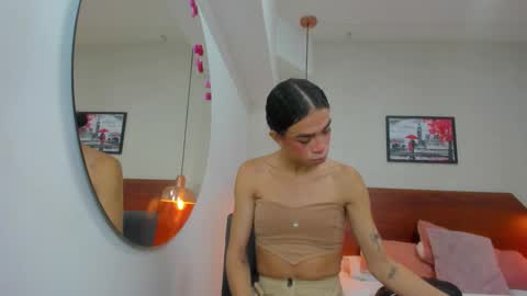 Miia online show from February 27, 2026, 11:43 am