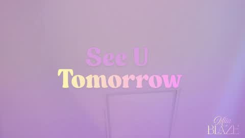 Snapshot of miia_blaze chatting on April 30, 2026, 8:57 pm Mia online show from April 30, 2026, 8:57 pm