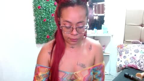 miia online show from December 31, 2024, 1:26 am