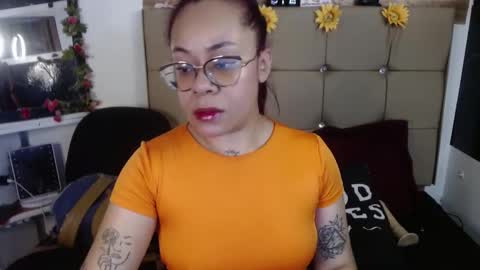 miia online show from November 10, 2025, 12:04 pm