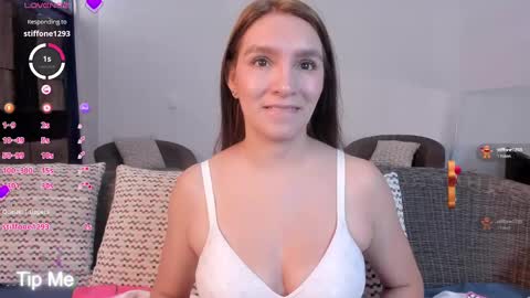 Miia 3 online show from January 14, 2025, 4:08 pm