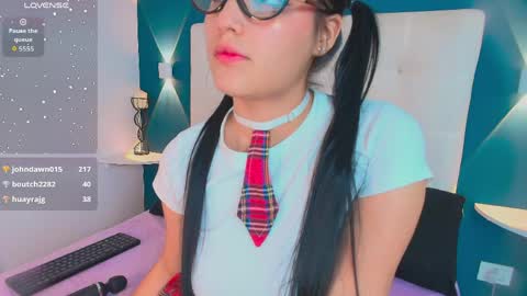 Snapshot of miiacarter_ chatting on May 31, 2026, 3:26 am MIA online show from May 31, 2026, 3:26 am