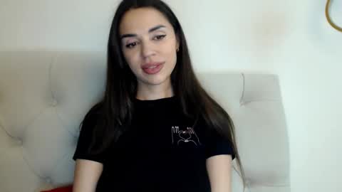 Mika online show from November 10, 2025, 9:03 pm