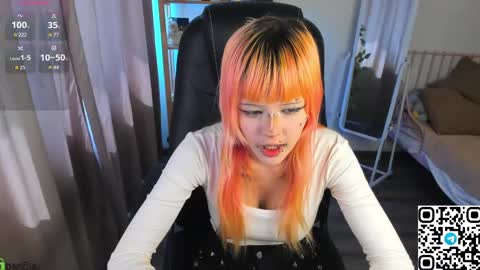Snapshot of mika_vatashi chatting on May 28, 2026, 8:22 am Mika online show from May 28, 2026, 8:22 am