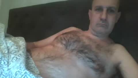 mikael_r52 online show from March 3, 2026, 4:51 am