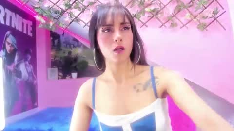 mikaela303av online show from October 30, 2025, 4:25 am