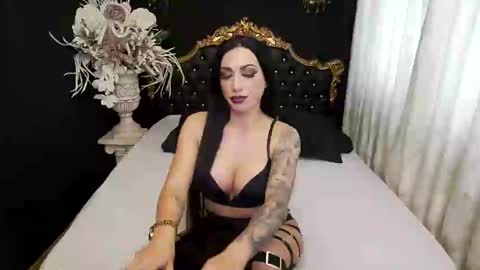 Mikaela online show from January 17, 2025, 8:13 am