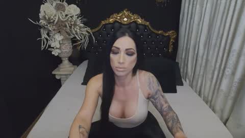 Mikaela online show from February 22, 2026, 2:24 am
