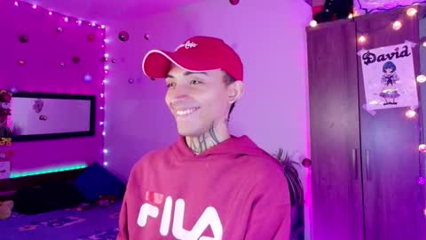 mikaelarangel online show from December 23, 2025, 4:10 am