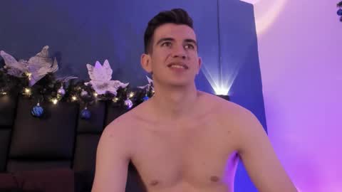 mikael online show from December 20, 2025, 4:52 am