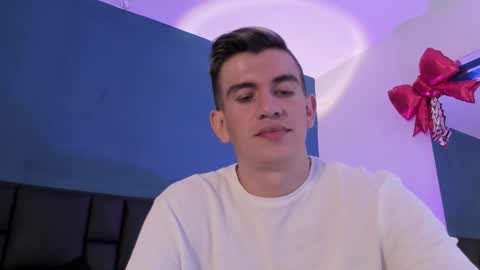 mikael online show from February 24, 2026, 3:48 am