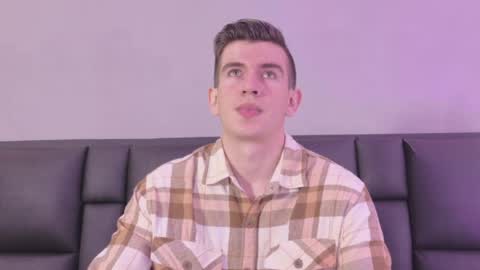 mikael online show from April 4, 2026, 3:20 pm