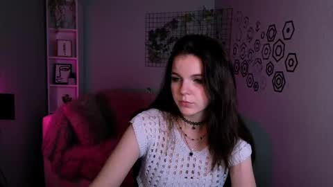 Mika online show from December 5, 2025, 12:14 pm