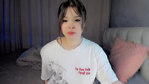 mikasssu online show from December 12, 2024, 11:18 am