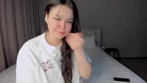 mikasssu online show from January 9, 2025, 10:20 pm