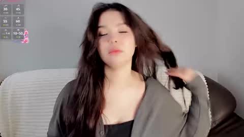 mikasssu online show from October 22, 2025, 11:10 am