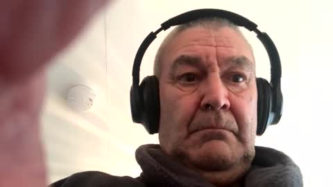 mike26051 online show from October 27, 2025, 2:54 pm