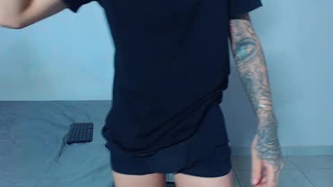 Mike IMDEPENDIENT MODEL online show from April 4, 2026, 2:10 am