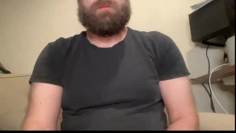 Snapshot of mike_berlin1 chatting on May 22, 2026, 11:43 pm MIke online show from May 22, 2026, 11:43 pm