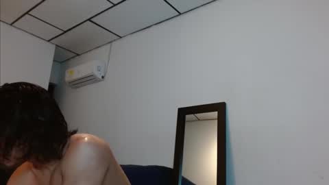 mike_d1030 online show from December 17, 2024, 2:12 am