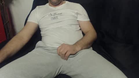 MikeMaster online show from January 22, 2025, 9:35 am