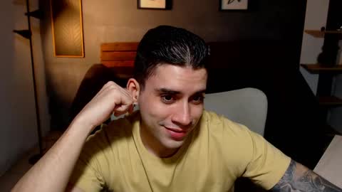 Mike Montoya online show from May 7, 2026, 2:39 am