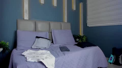 Snapshot of mikeblare chatting on December 28, 2024, 10:23 pm Mike Blare online show from December 28, 2024, 10:23 pm