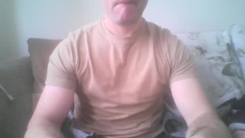 mikehockishuge9 online show from January 12, 2025, 1:16 pm