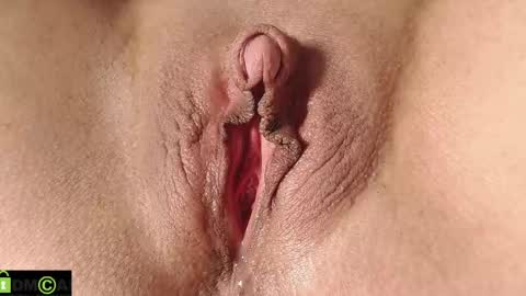 Mikell Williams online show from December 28, 2024, 9:20 am